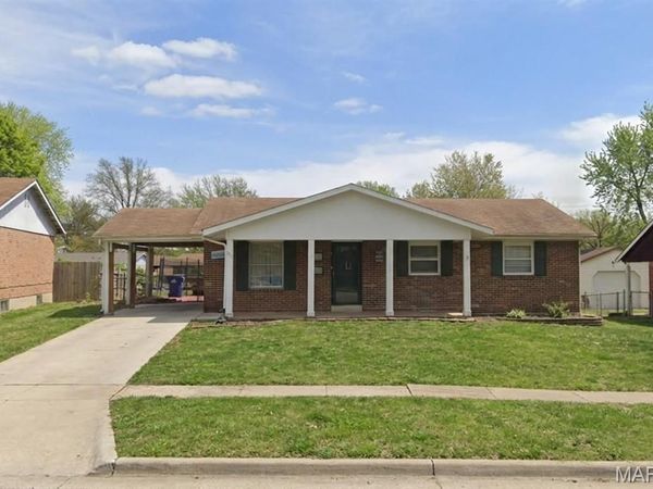 2572 Auburnhill Court , Unincorporated, MO 63031
