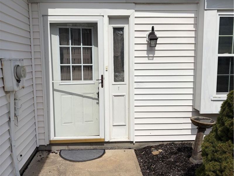 9811 Willow Lane, Unit 3, Concord Township, OH 44060 Photo 3