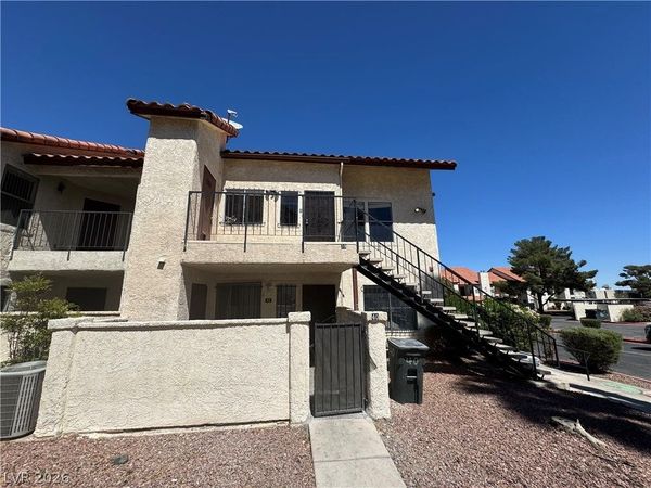 3976 Colors Court , Unit 39, Las Vegas, NV 89103