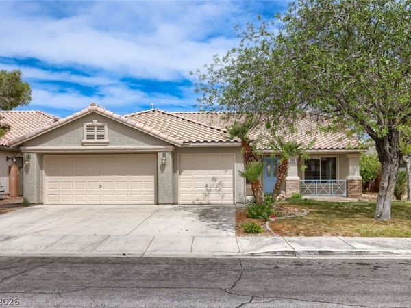 2568 Golden Bay Court , Henderson, NV 89052