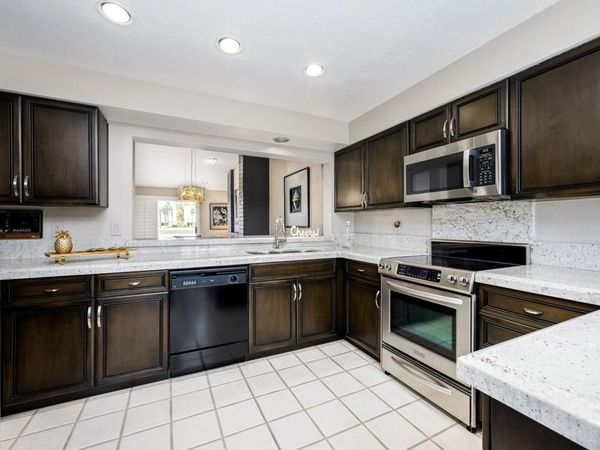 177 Desert Falls Circle , Palm Desert, CA 92211