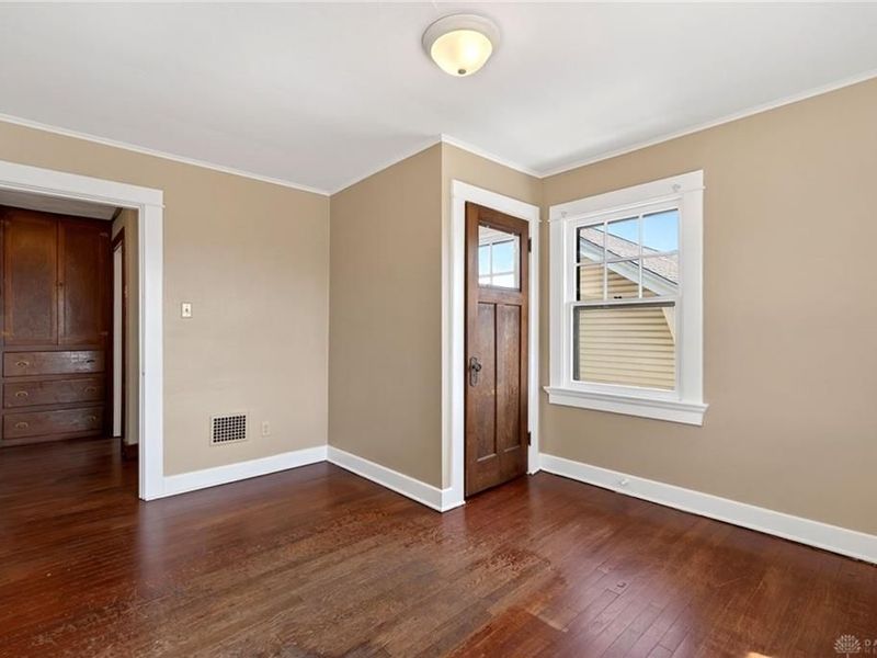 125 E Siebenthaler Avenue, Dayton, OH 45405 Photo 22