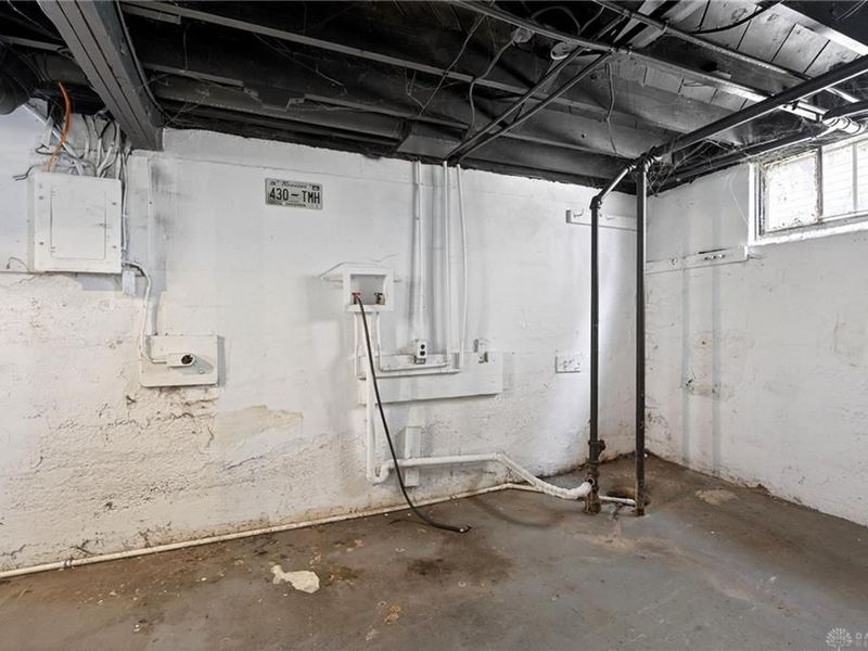 125 E Siebenthaler Avenue, Dayton, OH 45405 Photo 31