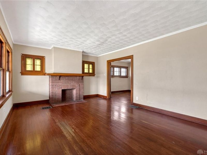 125 E Siebenthaler Avenue, Dayton, OH 45405 Photo 7