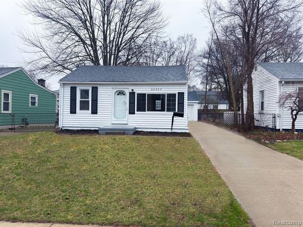 34537 Annapolis Street , Wayne, MI 48184