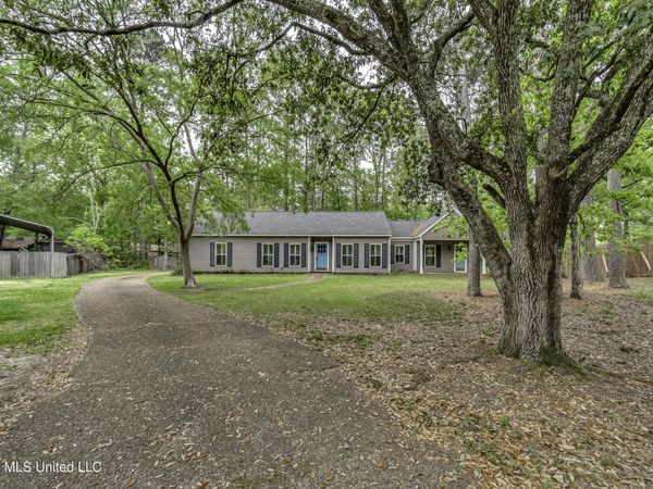 210 Sandpiper Road, Brandon, MS 39047