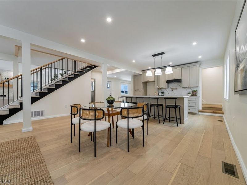 2124 Lamberton Road, Cleveland Heights, OH 44118 Photo 10