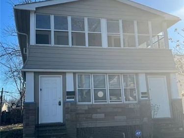 16224 Huntmere Avenue, Cleveland, OH 44110