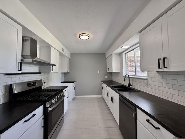 325 Marilyn Dr, Baton Rouge, LA 70815