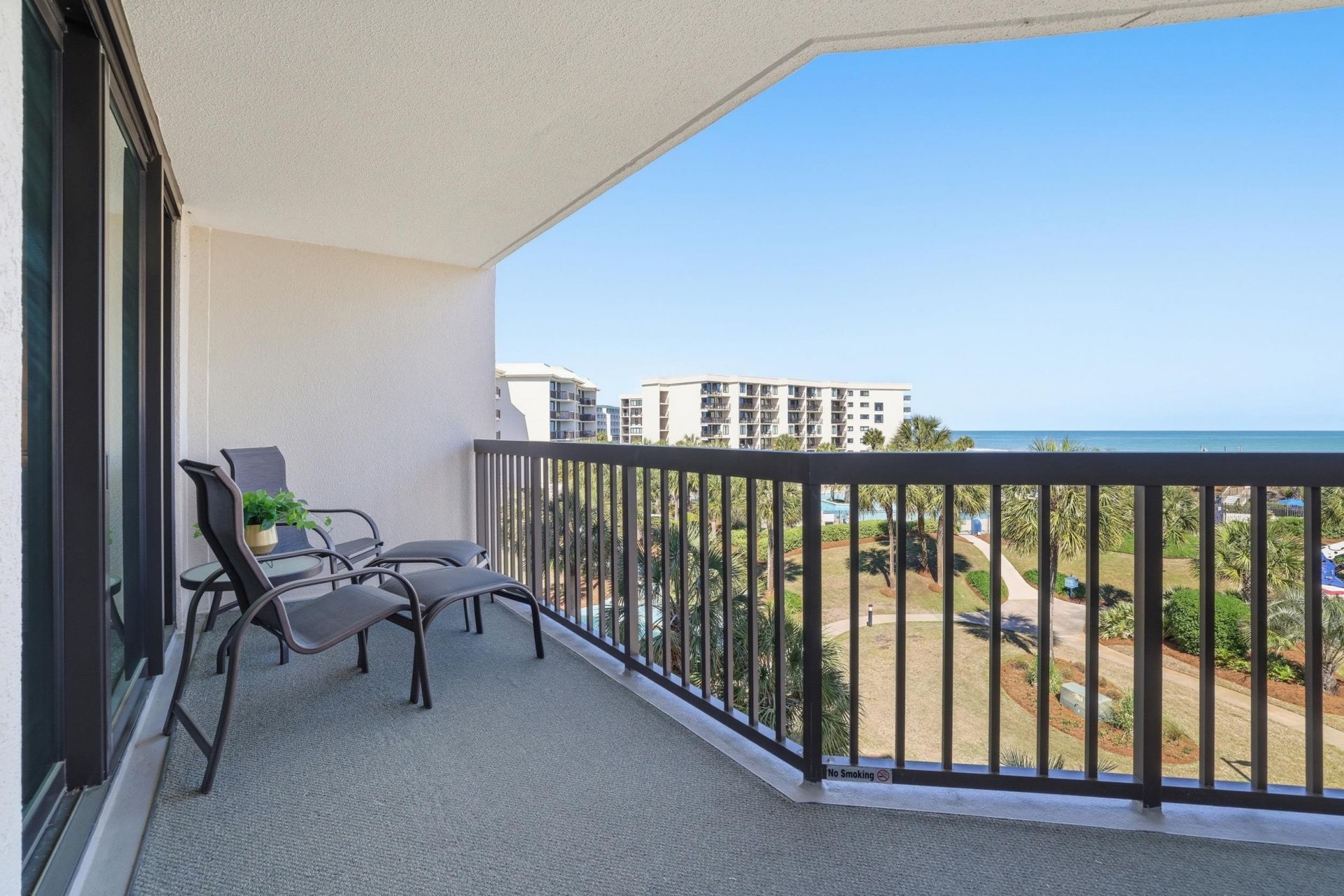 709 Retreat Beach Circle Photo 21