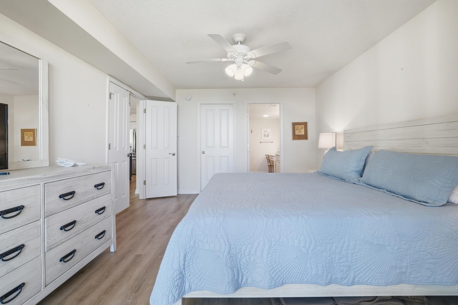 709 Retreat Beach Circle Photo 25