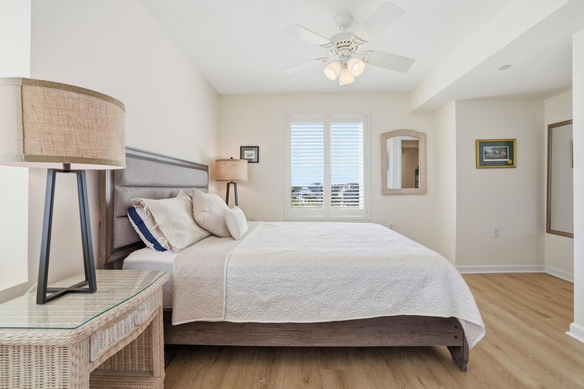 709 Retreat Beach Circle Photo 33