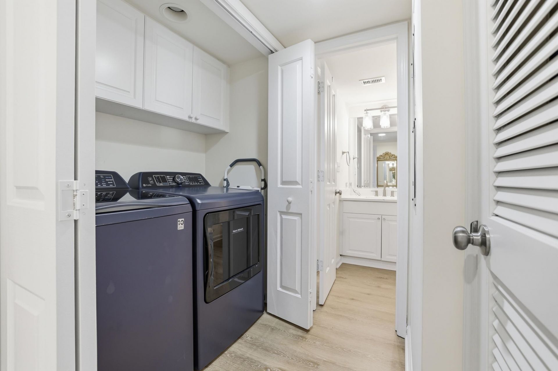 709 Retreat Beach Circle Photo 44