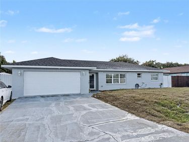 7658 LAUREL VALLEY ROAD , FORT MYERS, FL 33967