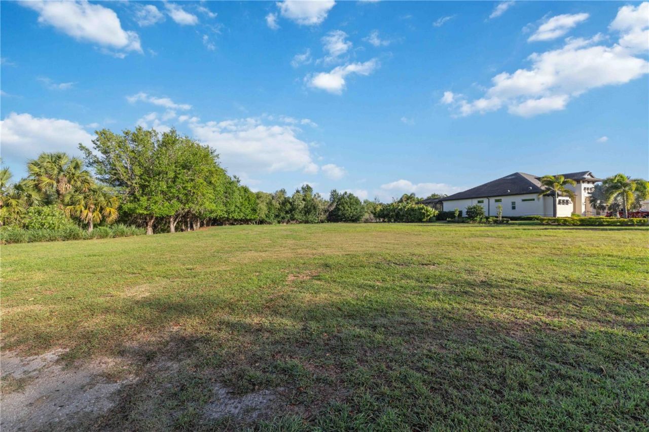 3433 Founders Club Drive, Sarasota, FL 34240 Photo