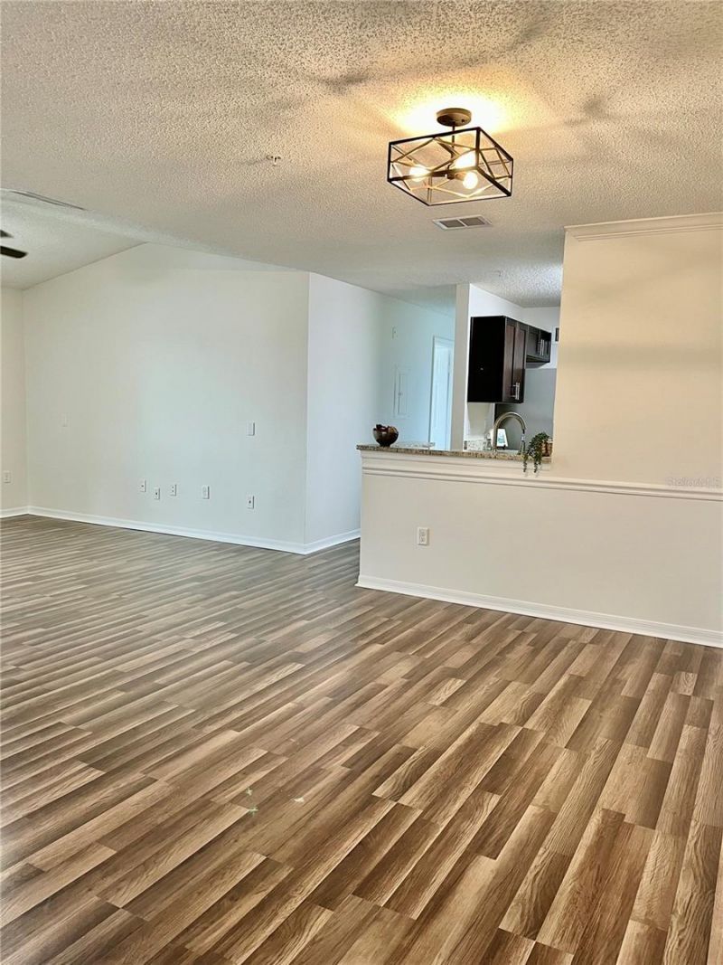 1939 Summer Club Apt Drive, Unit 315, Oviedo, FL 32765 Photo