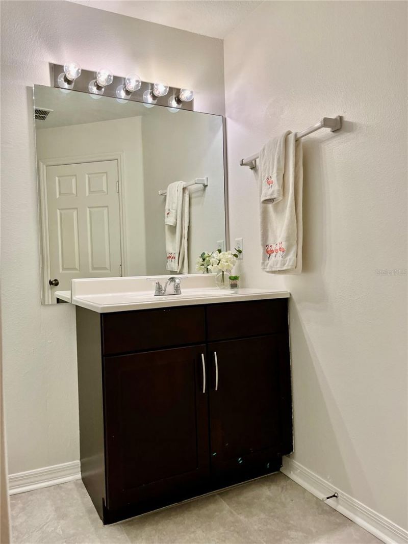 1939 Summer Club Apt Drive, Unit 315, Oviedo, FL 32765 Photo