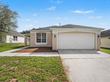142 SANTANA PLACE , DAVENPORT, FL 33897
