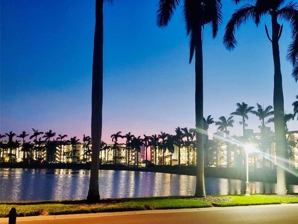6100 BAHIA DEL MAR CIRCLE, Unit 102, ST PETERSBURG, FL 33715