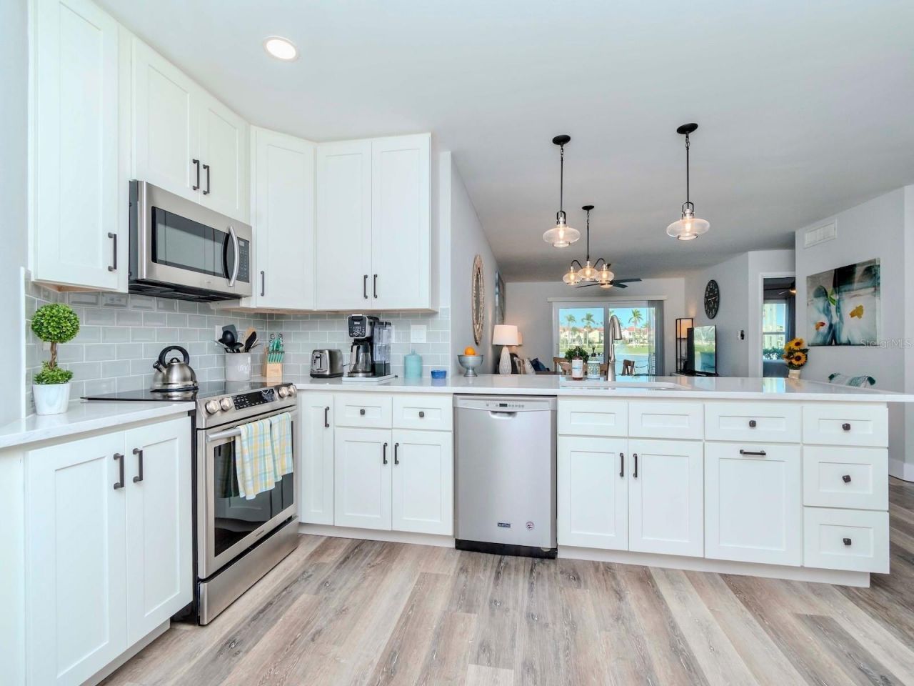 6100 Bahia Del Mar Circle, Unit 102, Saint Petersburg, FL 33715 Photo