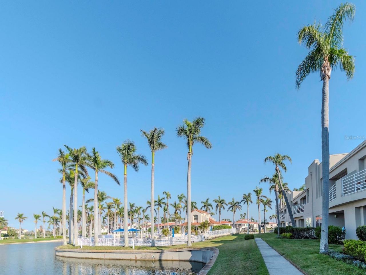 6100 Bahia Del Mar Circle, Unit 102, Saint Petersburg, FL 33715 Photo