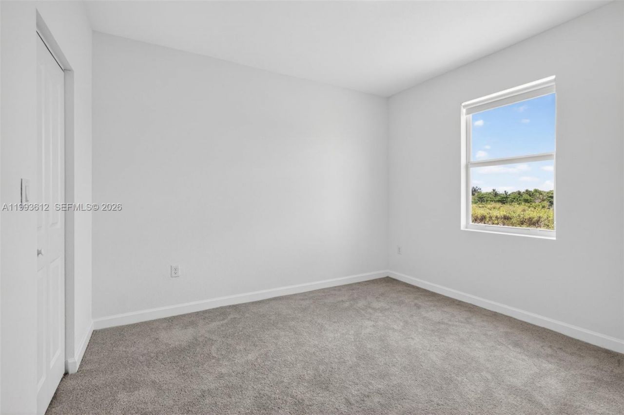 19404 SW 339th Ter, Homestead, FL 33034 Photo