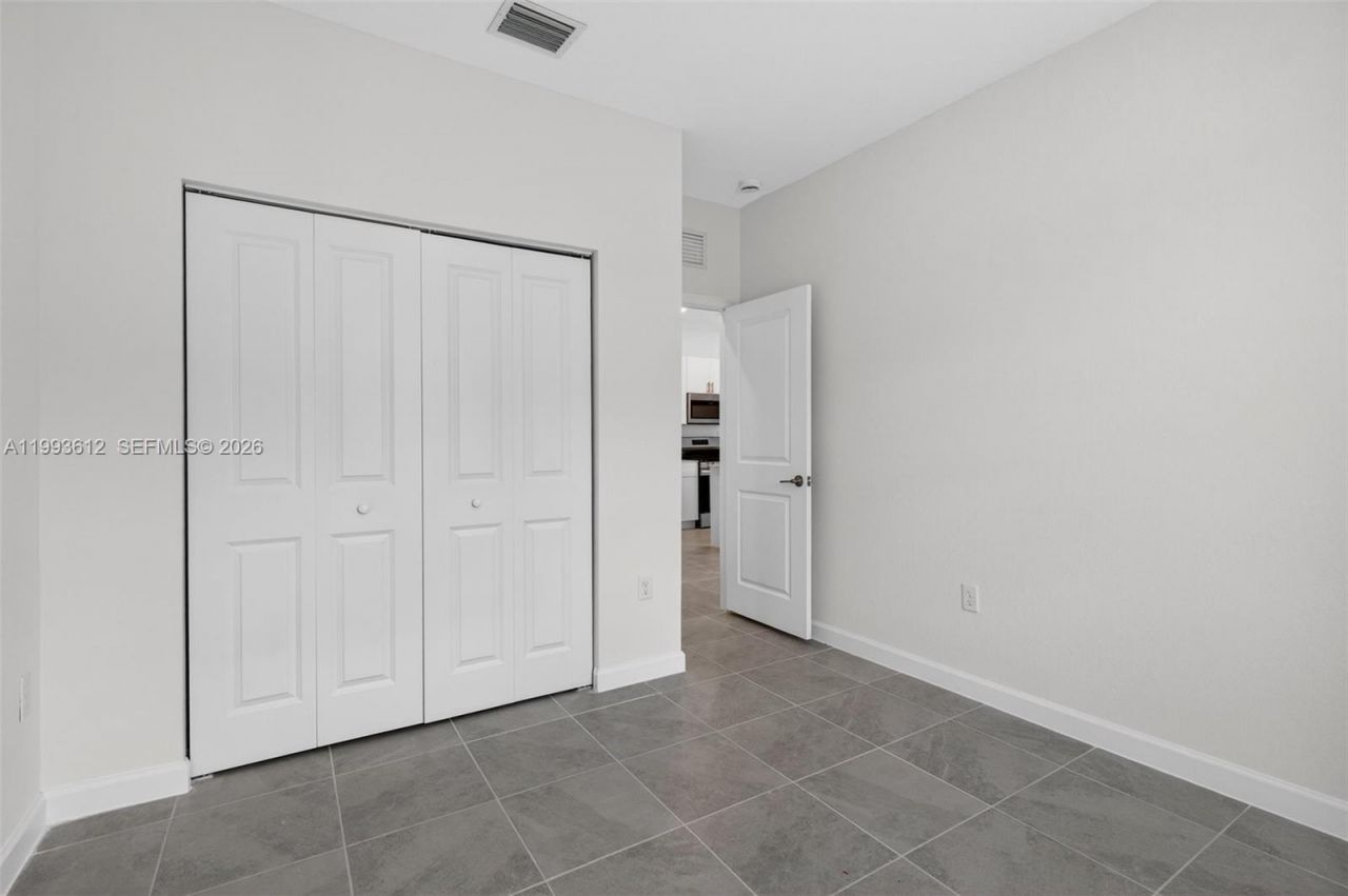 19404 SW 339th Ter, Homestead, FL 33034 Photo