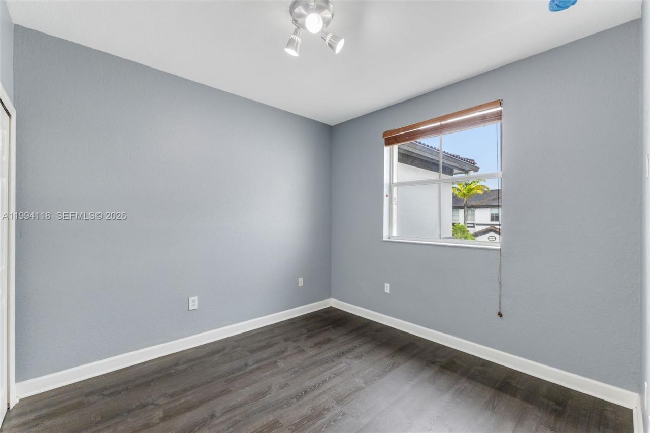 11507 NW 77th St , Doral, FL 33178 Photo