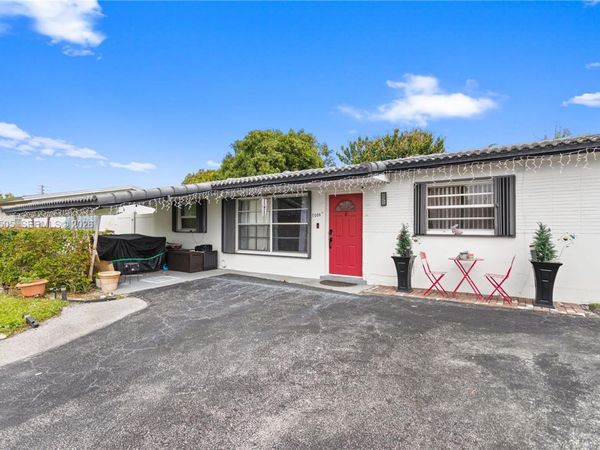 1000 NW 23rd Ter, Pompano Beach, FL 33069
