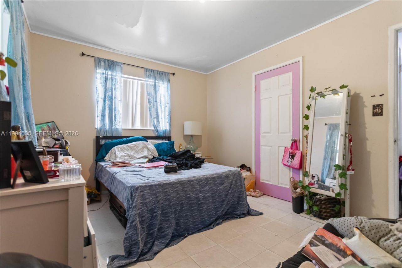 1000 NW 23rd Ter, Pompano Beach, FL 33069 Photo