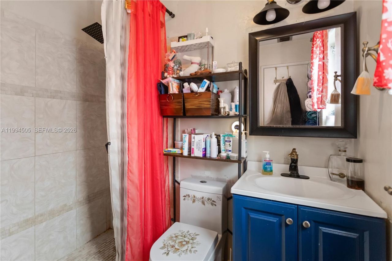 1000 NW 23rd Ter, Pompano Beach, FL 33069 Photo