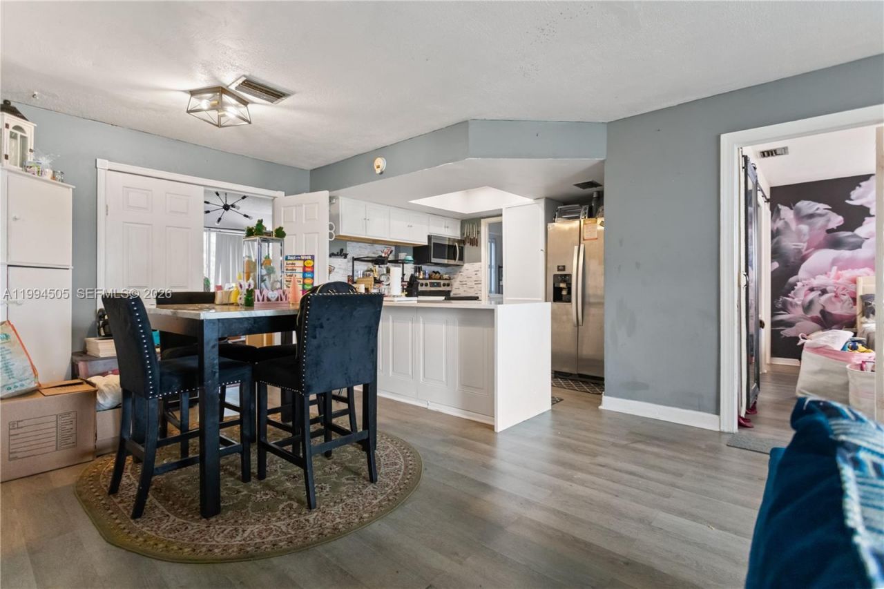 1000 NW 23rd Ter, Pompano Beach, FL 33069 Photo