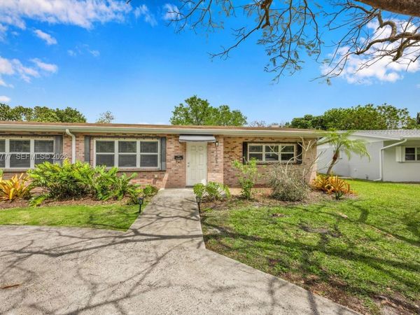 11403 SW 81st Rd, Unit -, Pinecrest, FL 33156