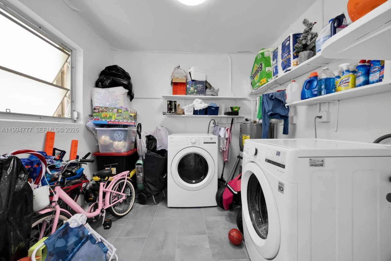 11403 SW 81st Rd, Unit -, Pinecrest, FL 33156 Photo