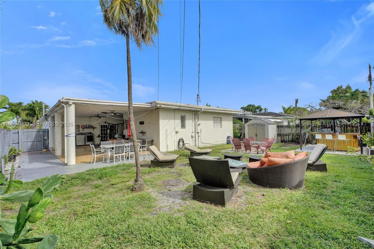 7544 Adventure Ave , North Bay Village, FL 33141 Photo