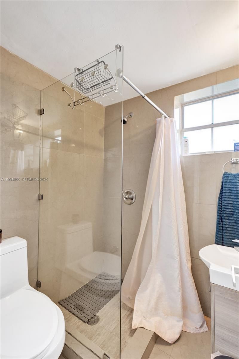 7544 Adventure Ave , North Bay Village, FL 33141 Photo