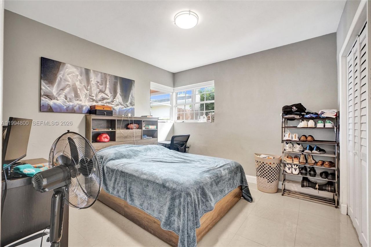 7544 Adventure Ave , North Bay Village, FL 33141 Photo