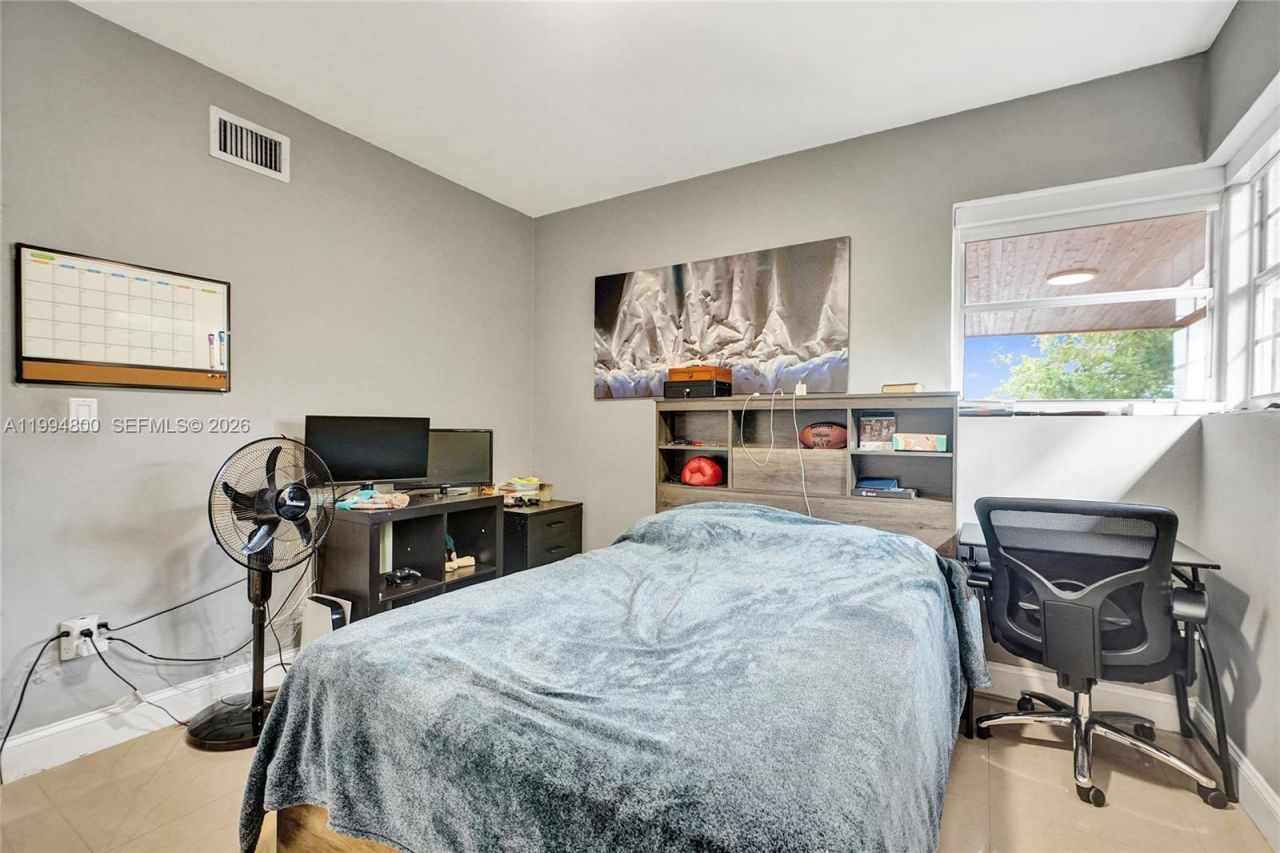 7544 Adventure Ave , North Bay Village, FL 33141 Photo