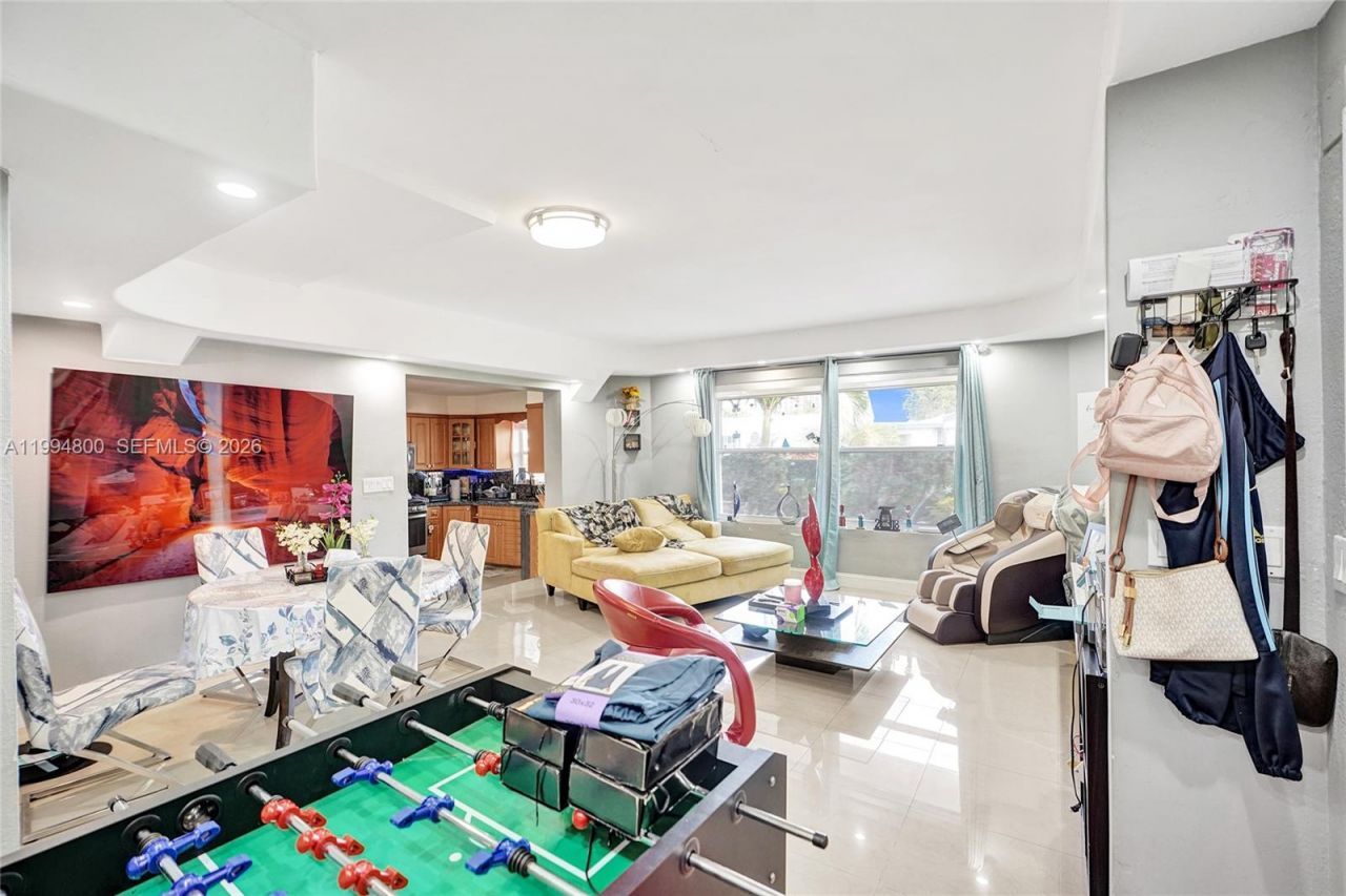 7544 Adventure Ave , North Bay Village, FL 33141 Photo