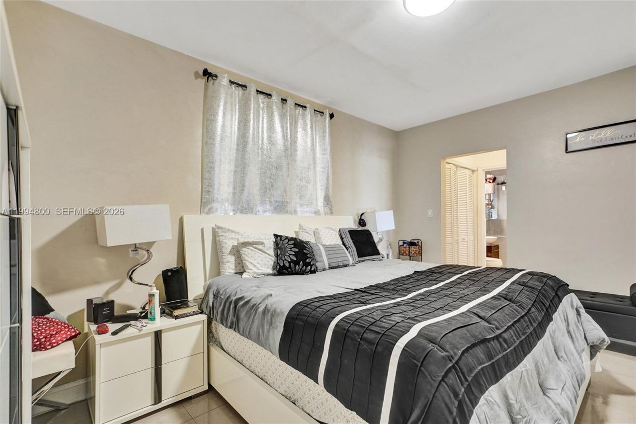 7544 Adventure Ave , North Bay Village, FL 33141 Photo