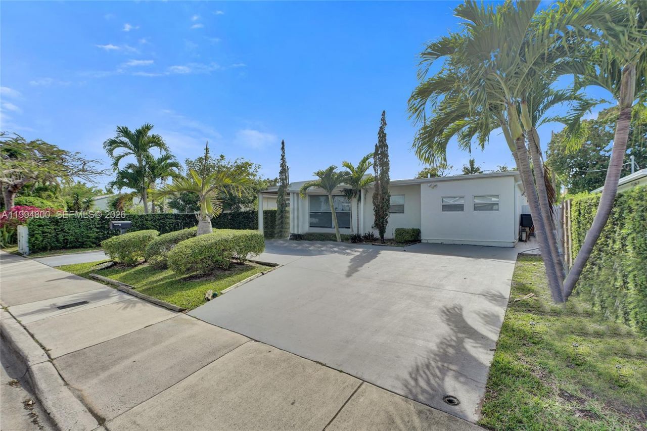 7544 Adventure Ave , North Bay Village, FL 33141 Photo