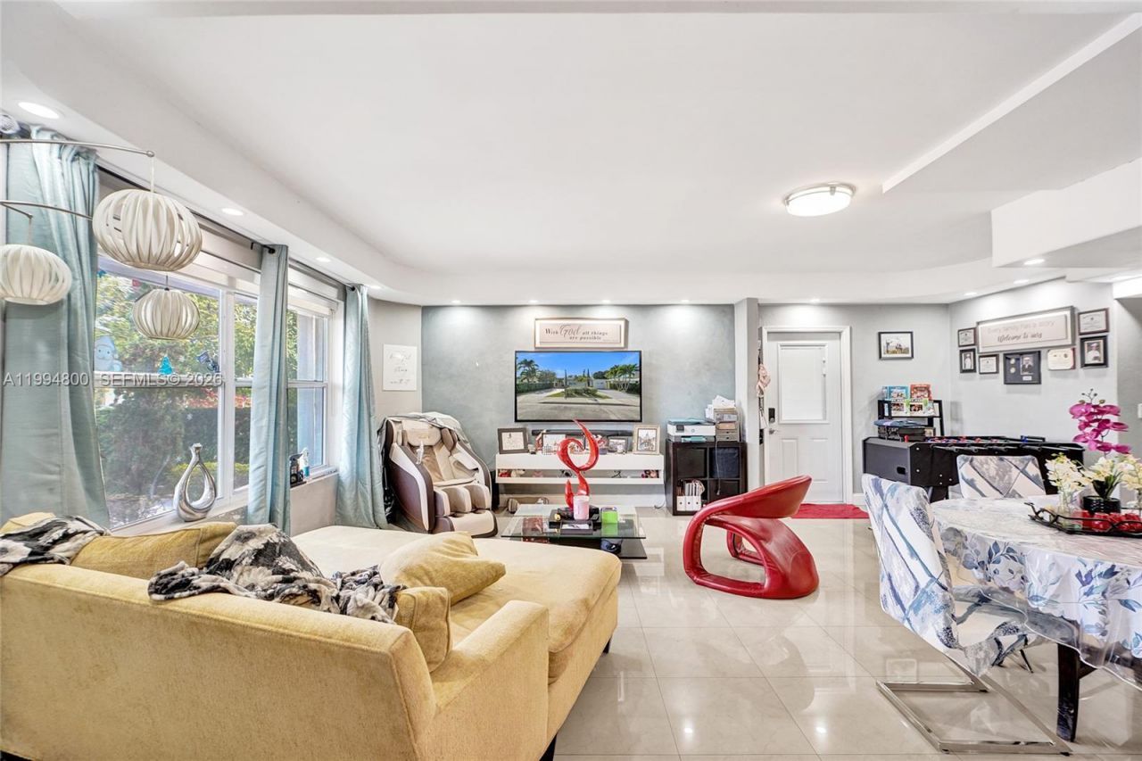 7544 Adventure Ave , North Bay Village, FL 33141 Photo