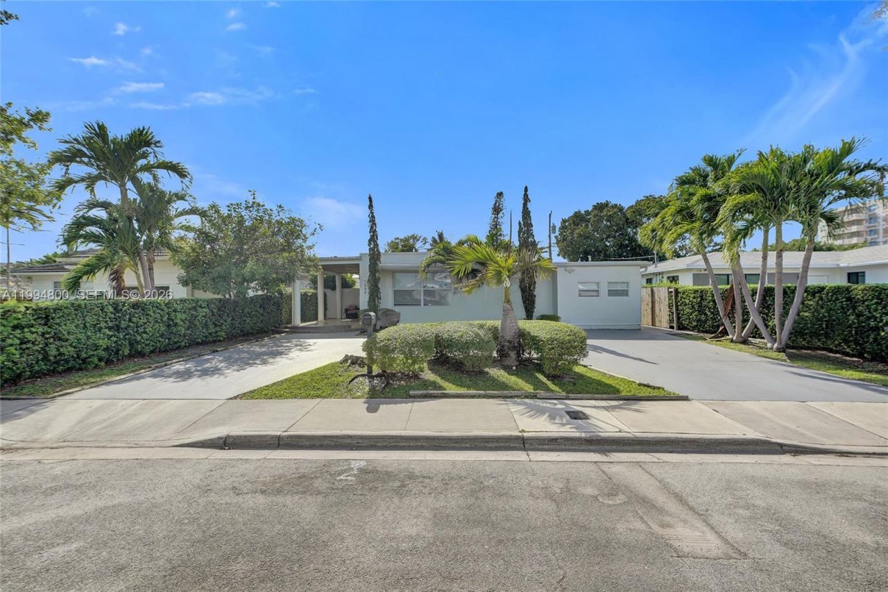 7544 Adventure Ave , North Bay Village, FL 33141 Photo