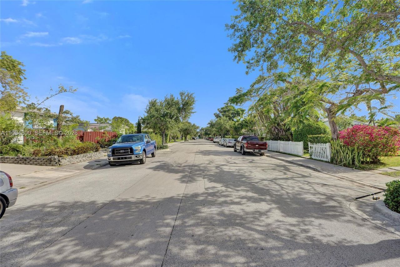 7544 Adventure Ave , North Bay Village, FL 33141 Photo