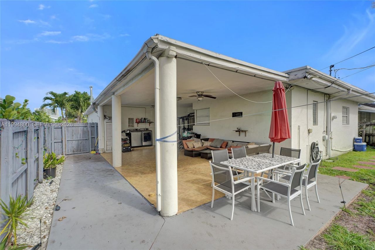 7544 Adventure Ave , North Bay Village, FL 33141 Photo