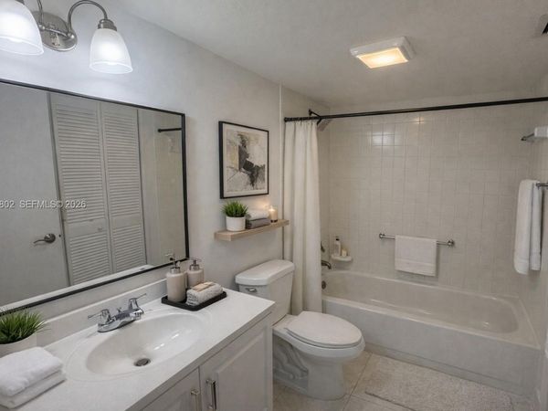 1400 SW 124th Ter, Unit 304Q, Pembroke Pines, FL 33027