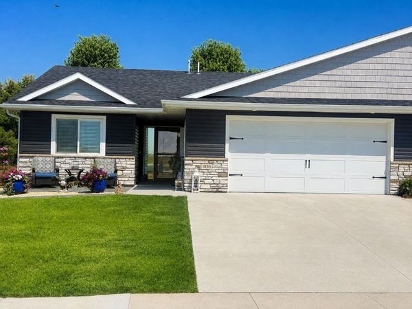 306 11th Street N, Goodhue, MN 55027