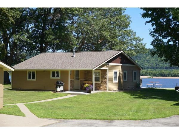 67480 County Road 76 , Wabasha, MN 55981