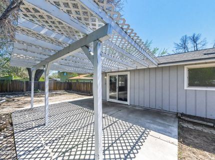 832 E Greenbrae Drive, Sparks, NV 89434 Photo