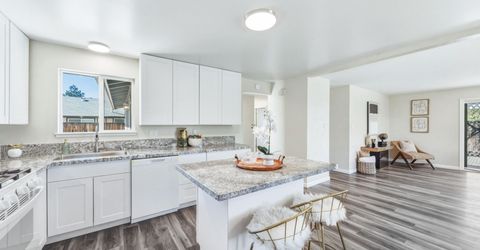 832 E Greenbrae Drive, Sparks, NV 89434 Photo